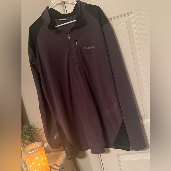 Men’s Columbia Pullover - Picture 2 of 4